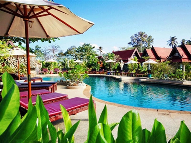 Imagen general del Hotel Holiday Villa, Klong Dao Beach. Foto 8