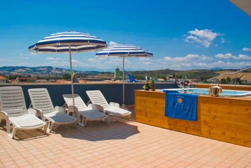 Imagen de la habitación del Hotel Holiday, Villa Rosa. Foto 4