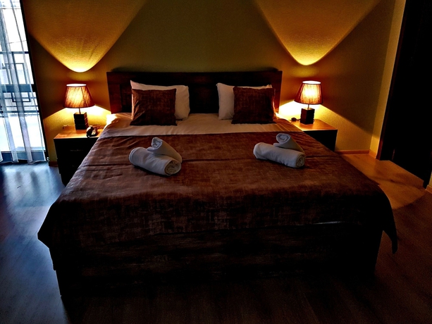 Imagen de la habitación del Hotel Holiday Villa, Tbilisi. Foto 13