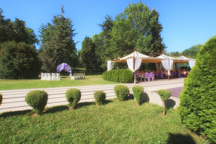 Imagen de los exteriores del Hotel Holiday Village Diplomat - Gloria Palace. Foto 9