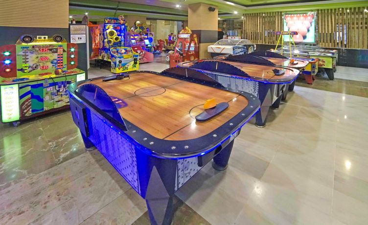 Imagen de los interiores del Hotel Holiday World Polynesia Affiliated by Meli&aacute;. Foto 8