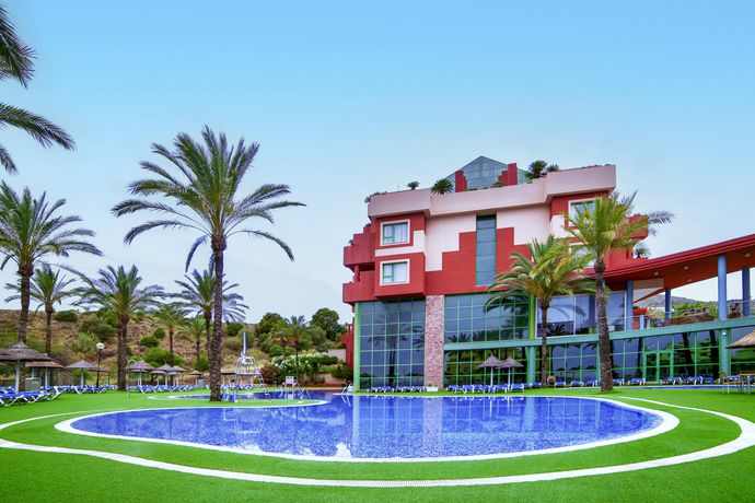 Imagen general del Hotel Holiday World Riwo Affiliated By Melia. Foto 1