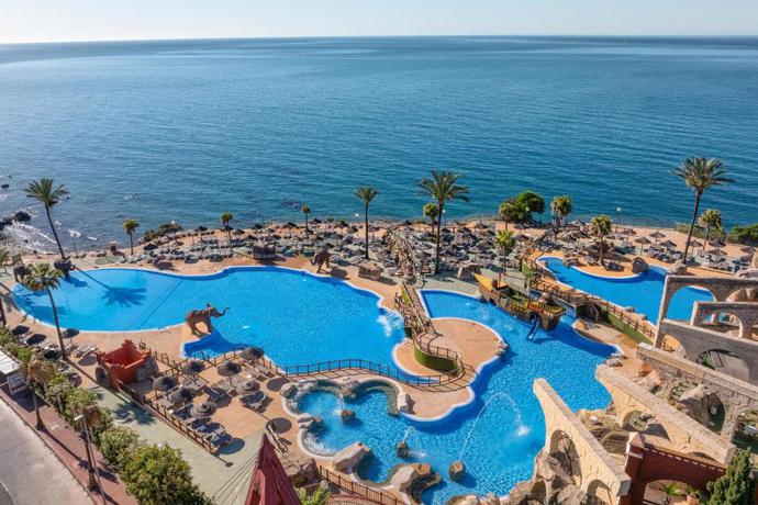 Imagen general del Hotel Holiday World Riwo Affiliated By Melia. Foto 1