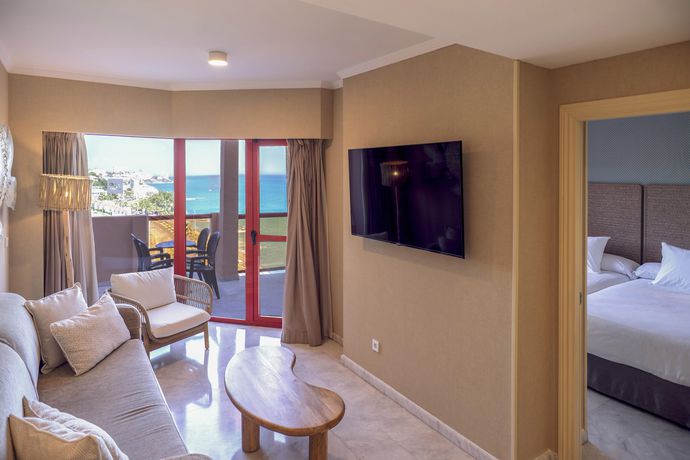 Imagen de la habitación del Hotel Holiday World Village Affiliated by Meli&aacute;. Foto 7