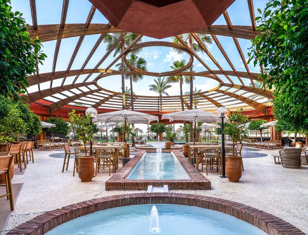 Imagen de los interiores del Hotel Holiday World Village Affiliated by Meli&aacute;. Foto 13