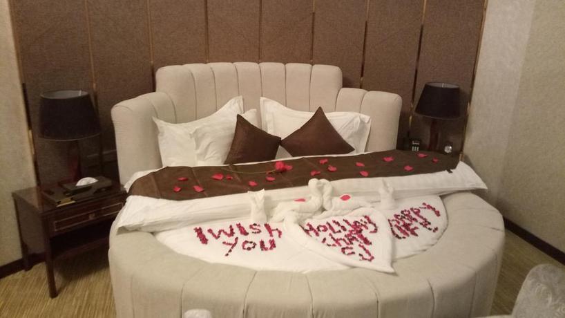Imagen de la habitación del Hotel Holiday khaleej. Foto 4