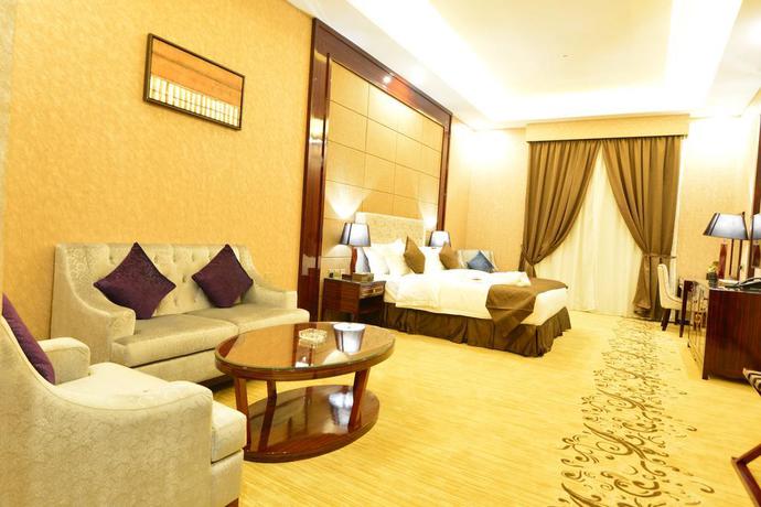 Imagen de la habitación del Hotel Holiday khaleej. Foto 8