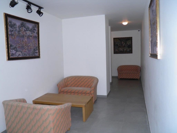 Imagen de los interiores del Hotel Holidays Apart-hotel. Foto 19