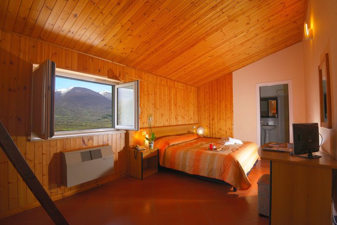 Imagen de la habitación del Hotel Holidays, Barrea. Foto 7