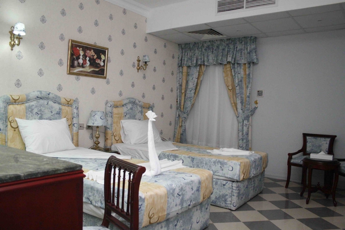 Imagen de la habitación del Hotel Holidays Express. Foto 9