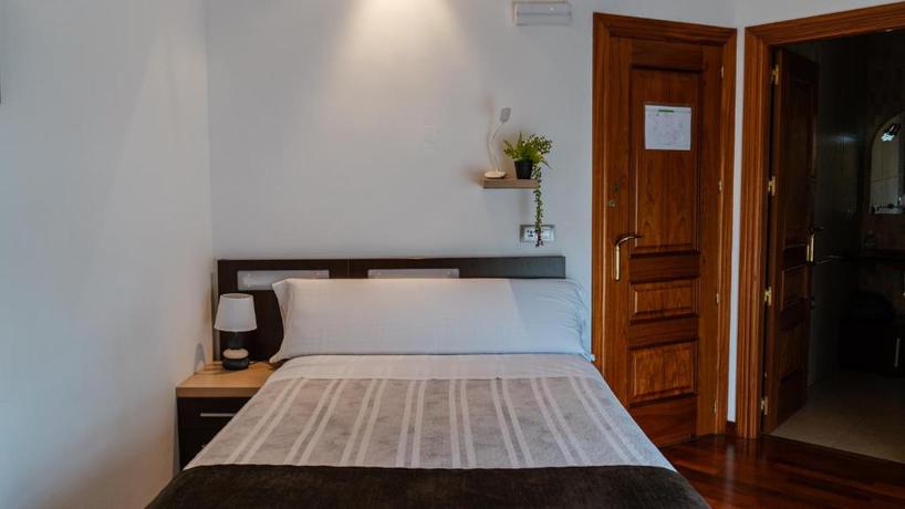 Imagen de la habitación del Hotel Holidays Mirana. Foto 3
