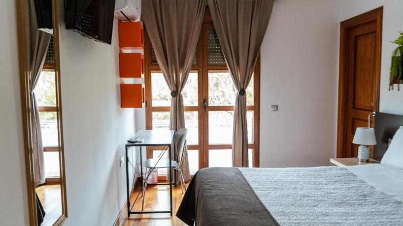 Imagen de la habitación del Hotel Holidays Mirana. Foto 4