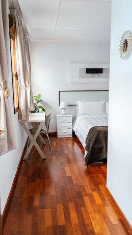 Imagen de la habitación del Hotel Holidays Mirana. Foto 5