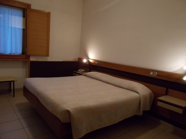 Imagen de la habitación del Hotel Holidays, Roccaraso. Foto 5