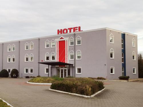 Imagen general del Hotel Holidays, Słubice. Foto 1