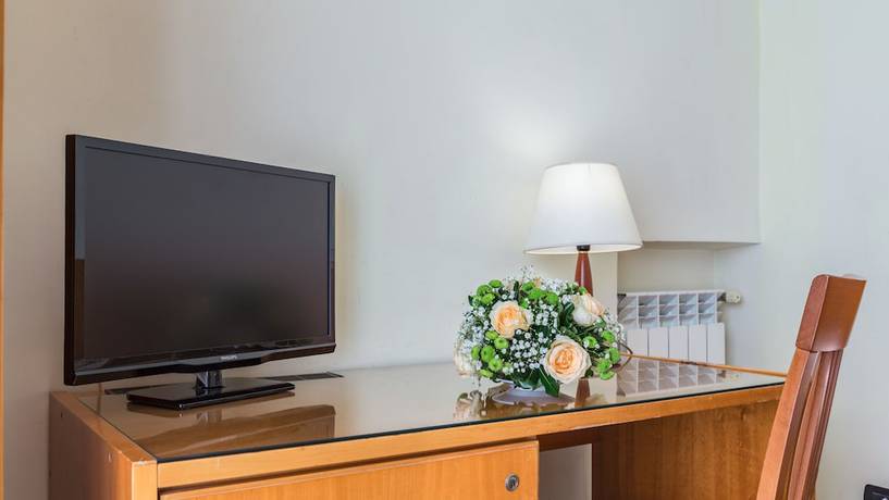 Imagen de la habitación del Hotel Holidays, Torre del Greco. Foto 11