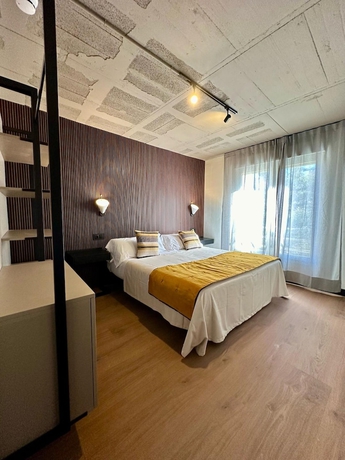 Imagen de la habitación del Hotel Holidays2Malaga Bubu Apartments. Foto 7