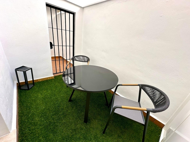 Imagen de la habitación del Hotel Holidays2Malaga Bubu Apartments. Foto 10