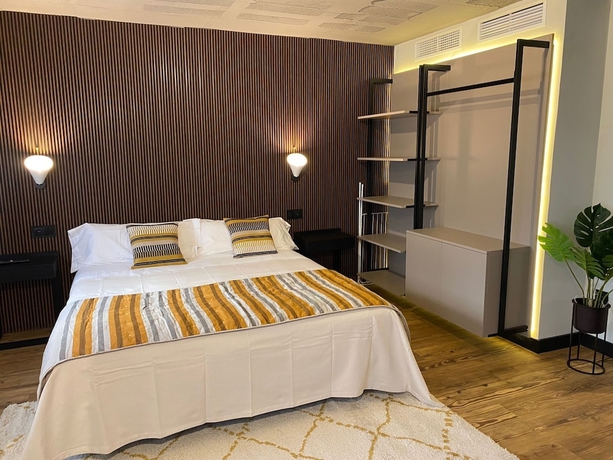 Imagen de la habitación del Hotel Holidays2Malaga Bubu Apartments. Foto 12
