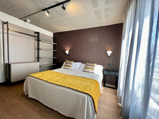 Imagen de la habitación del Hotel Holidays2Malaga Bubu Apartments. Foto 14