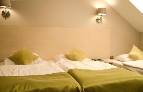 Imagen de la habitación del Hotel Holimo. Foto 9