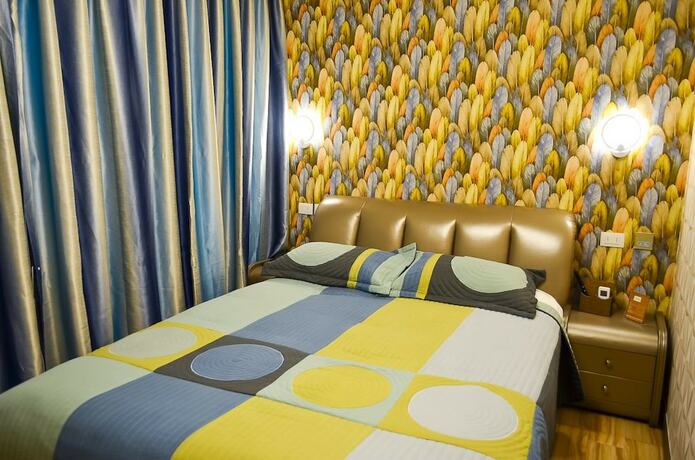 Imagen de la habitación del Hotel Holitel. Foto 18