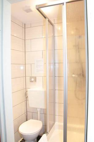 Imagen de la habitación del Hotel Holl. Foto 9
