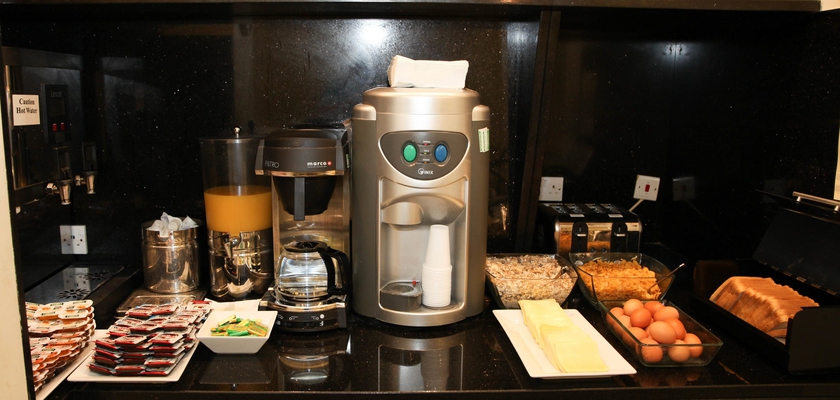 Imagen del bar/restaurante del Hotel Holland Court. Foto 5