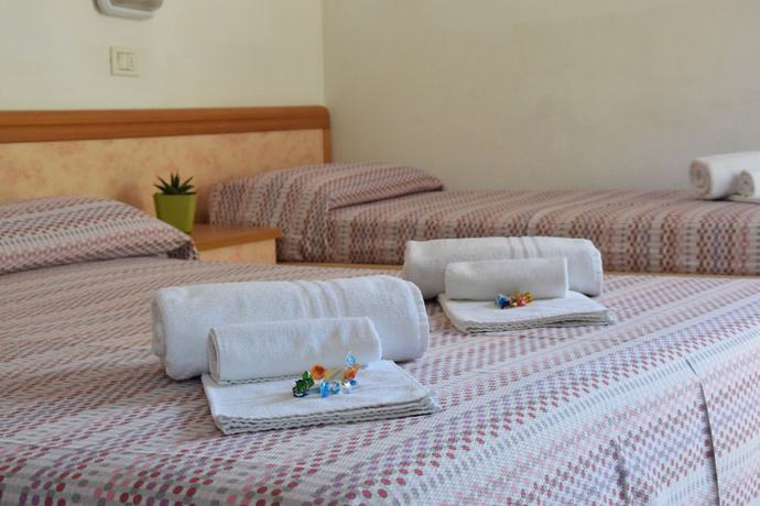 Imagen de la habitación del Hotel Holland. Foto 6