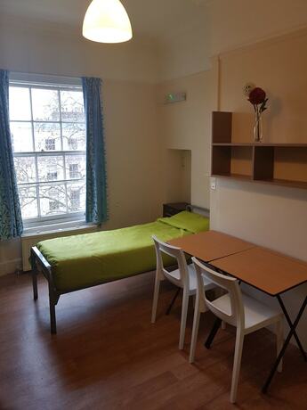 Imagen de la habitación del Hotel Holland House - Hostel. Foto 12
