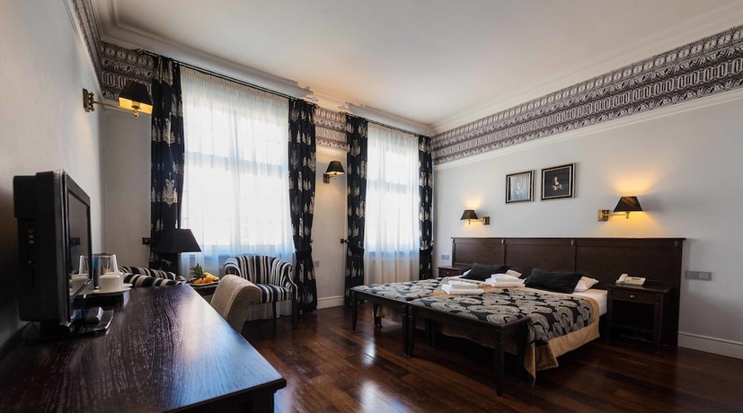 Imagen de la habitación del Hotel Holland House Residence Old Town. Foto 7