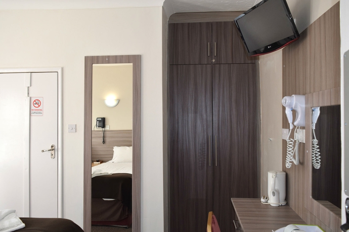 Imagen de la habitación del Hotel Holland Park. Foto 5