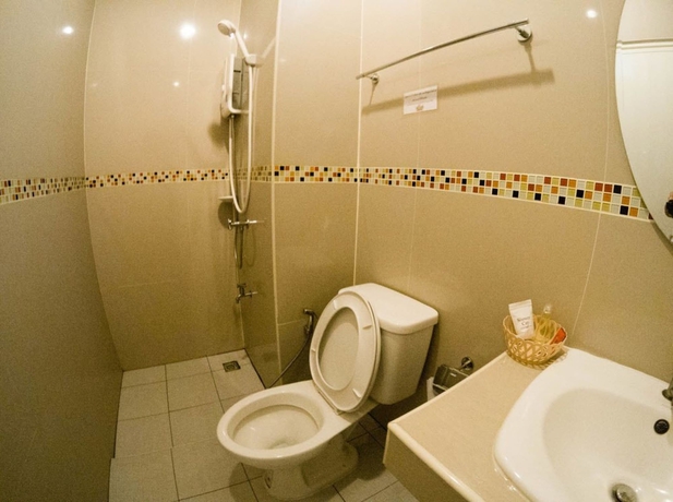 Imagen de la habitación del Hotel Holland Resort Phuket. Foto 4