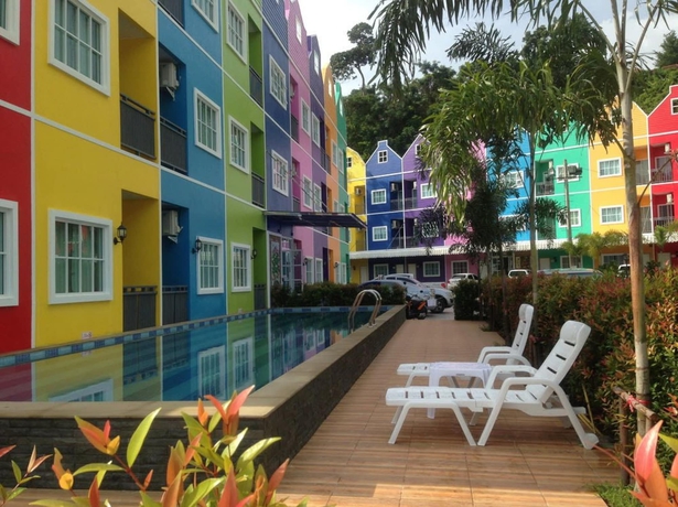 Imagen general del Hotel Holland Resort Phuket. Foto 1
