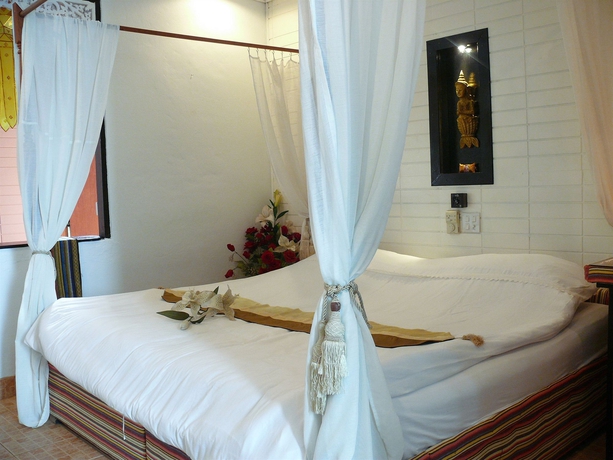 Imagen de la habitación del Hotel Hollanda Montri Guesthouse. Foto 4