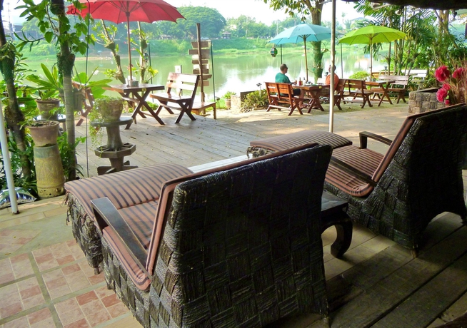 Imagen de los exteriores del Hotel Hollanda Montri Guesthouse. Foto 11