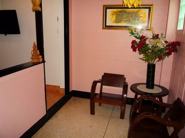 Imagen de la habitación del Hotel Hollanda Montri Guesthouse. Foto 6
