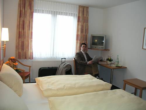 Imagen de la habitación del Hotel Hollmann. Foto 4