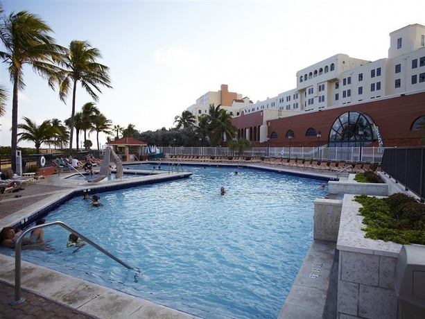 Imagen general del Hotel Hollywood Beach Resort Cruise Port. Foto 8