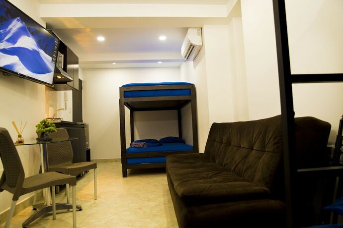 Imagen general del Hotel Hollywood Beach Suite. Foto 7