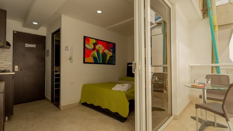 Imagen de la habitación del Hotel Hollywood Beach Suite. Foto 24