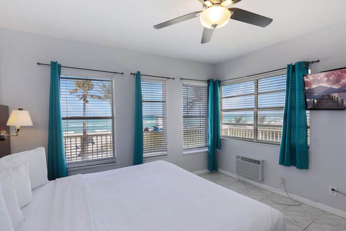 Imagen de la habitación del Hotel Hollywood Beachs. Foto 15