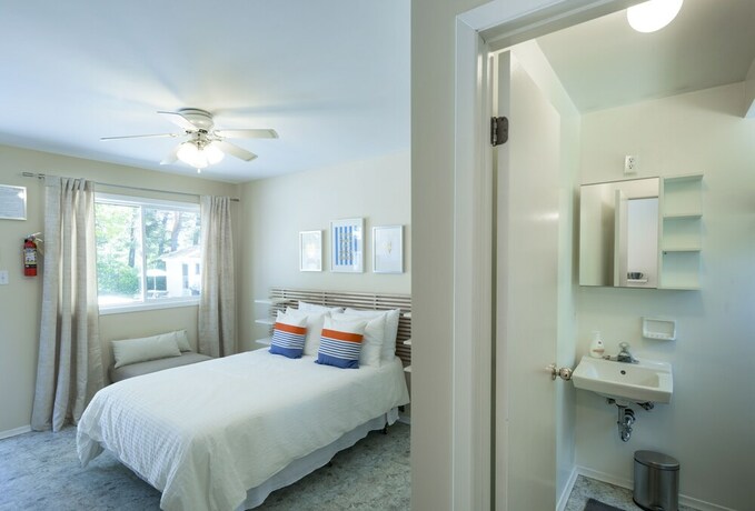 Imagen de la habitación del Hotel Hollywood Cottages. Foto 24