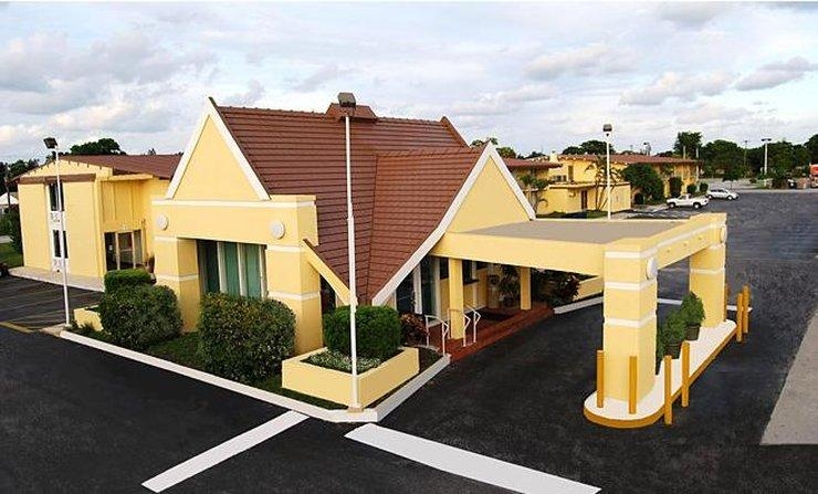 Imagen de los exteriores del Hotel Hollywood Gateway Inn. Foto 5