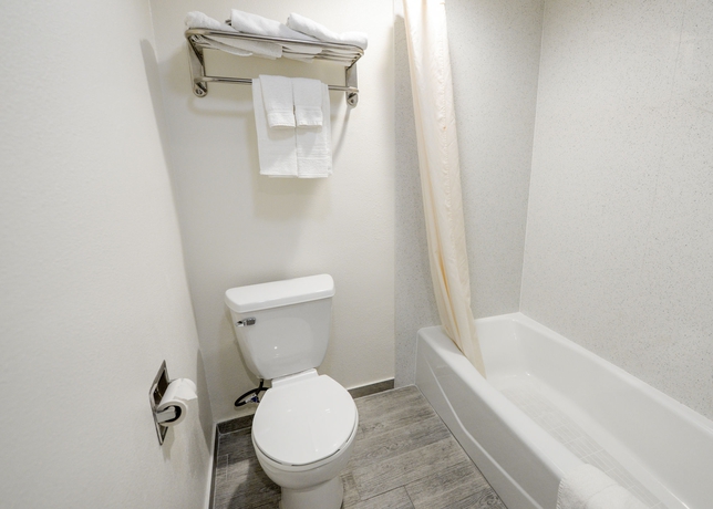 Imagen de la habitación del Hotel Hollywood Inn Express Lax. Foto 10