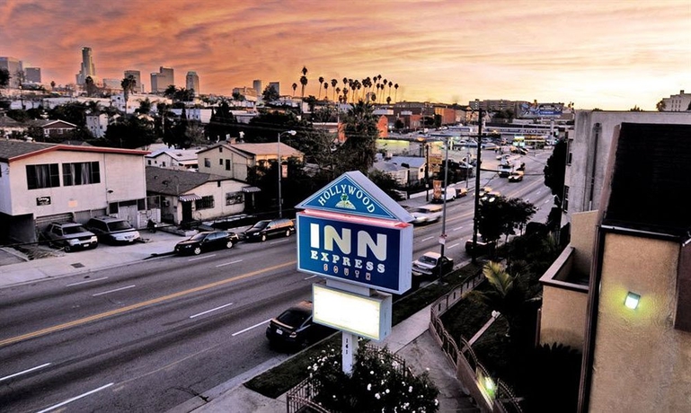 Imagen de los exteriores del Hotel Hollywood Inn Express South. Foto 13