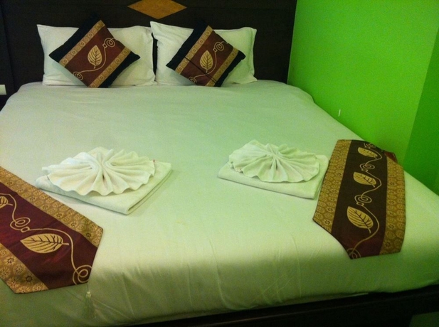 Imagen de la habitación del Hotel Hollywood Inn Love. Foto 3