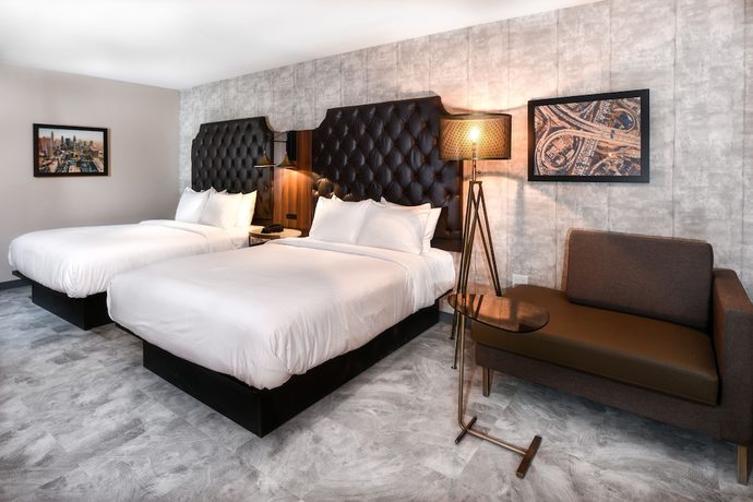 Imagen de la habitación del Hotel Hollywood Inn Suites Hotel. Foto 13