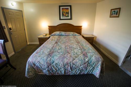 Imagen de la habitación del Hotel Hollywood La Brea Inn. Foto 9