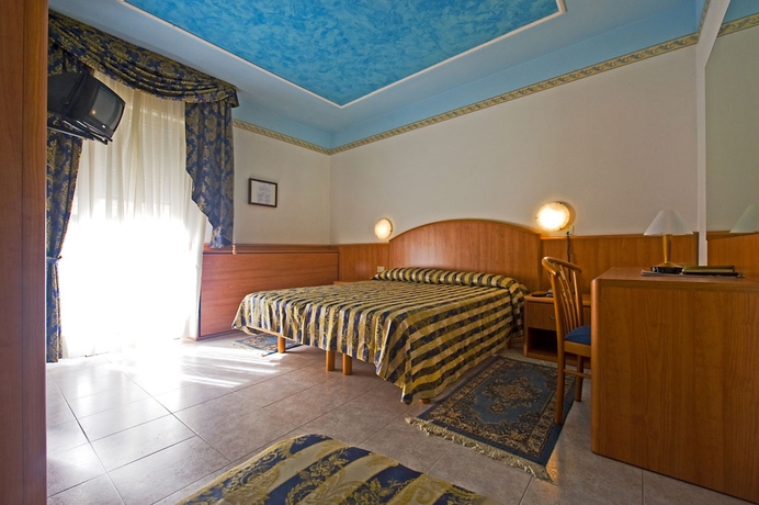 Imagen de la habitación del Hotel Hollywood, Lido Di Jesolo. Foto 15